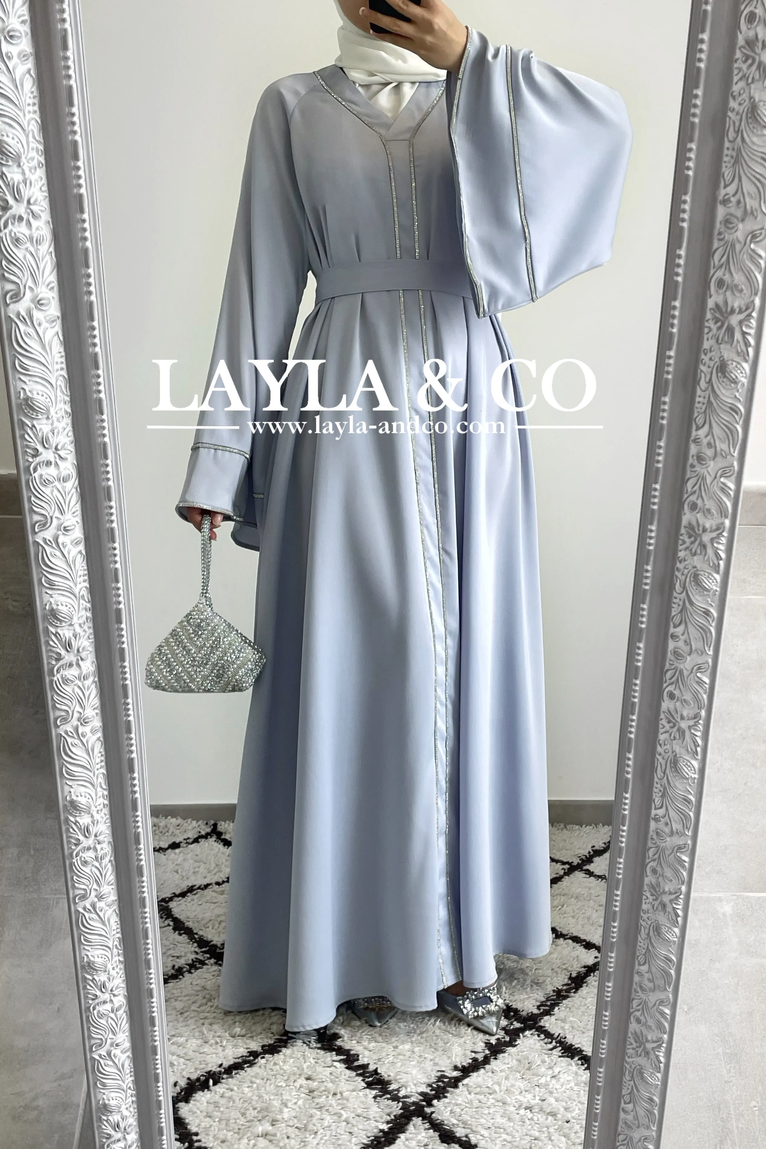 Abaya satinée Shiny ( couleurs)
