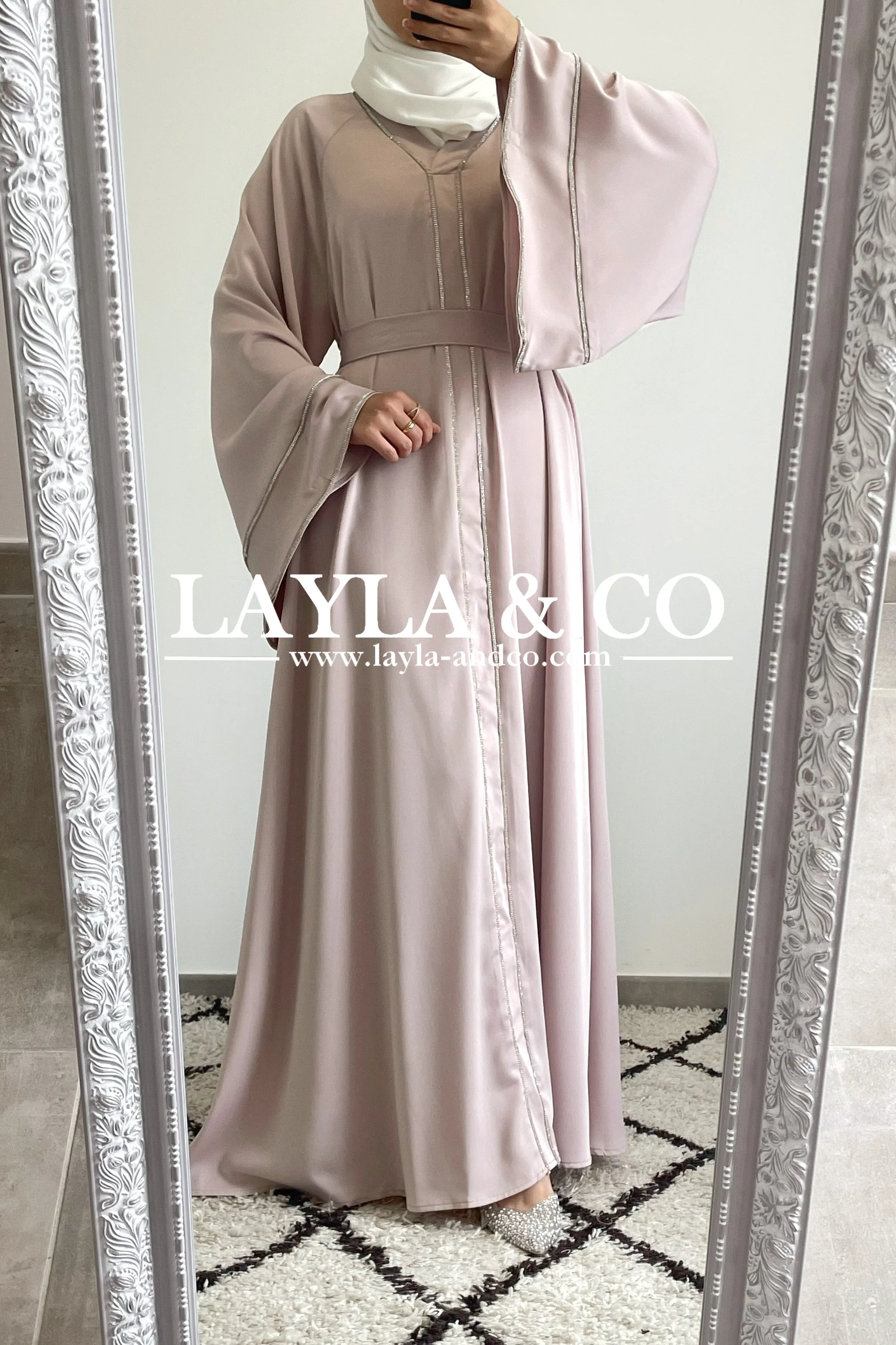 Abaya satinée Shiny ( couleurs)
