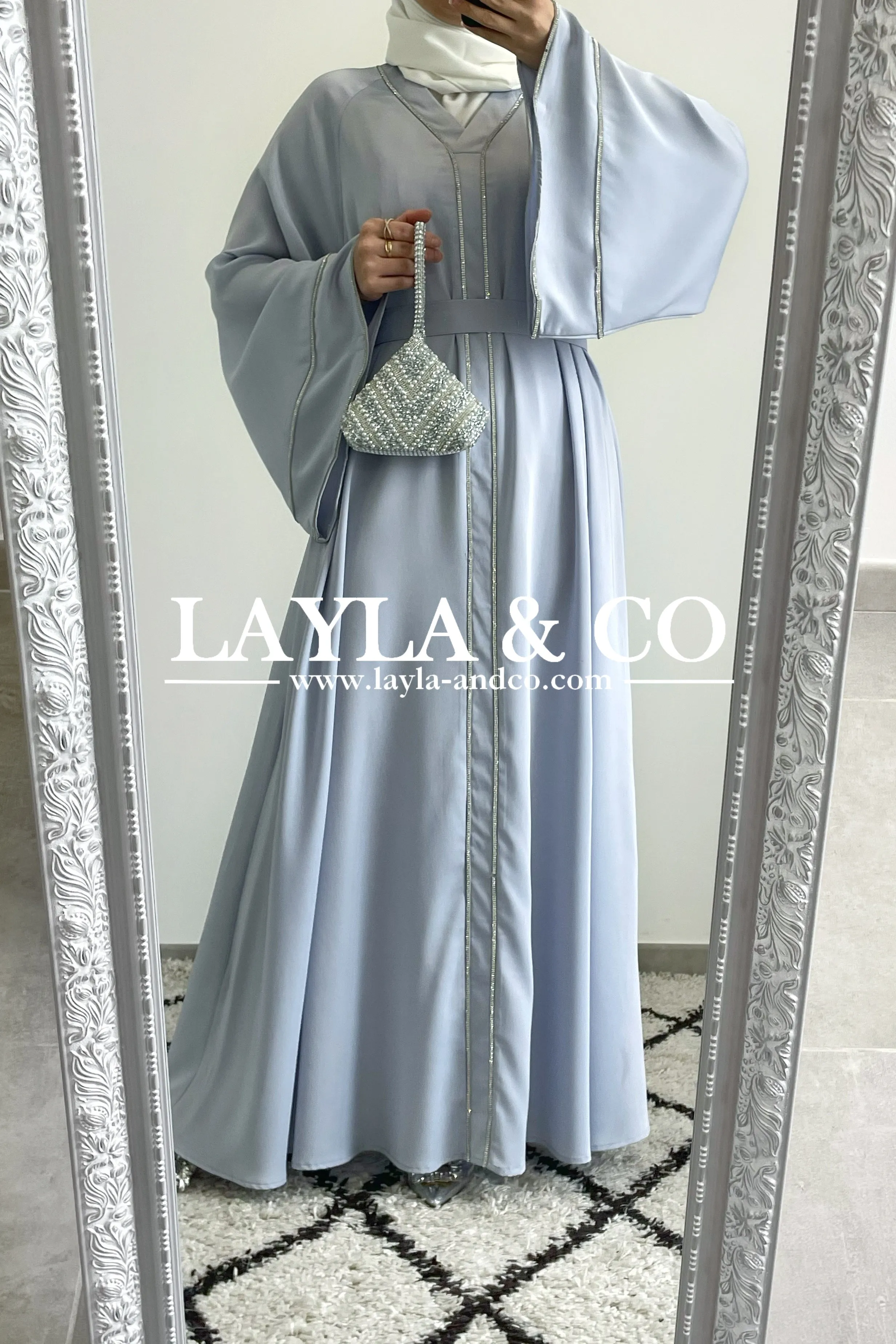 Abaya satinée Shiny ( couleurs)