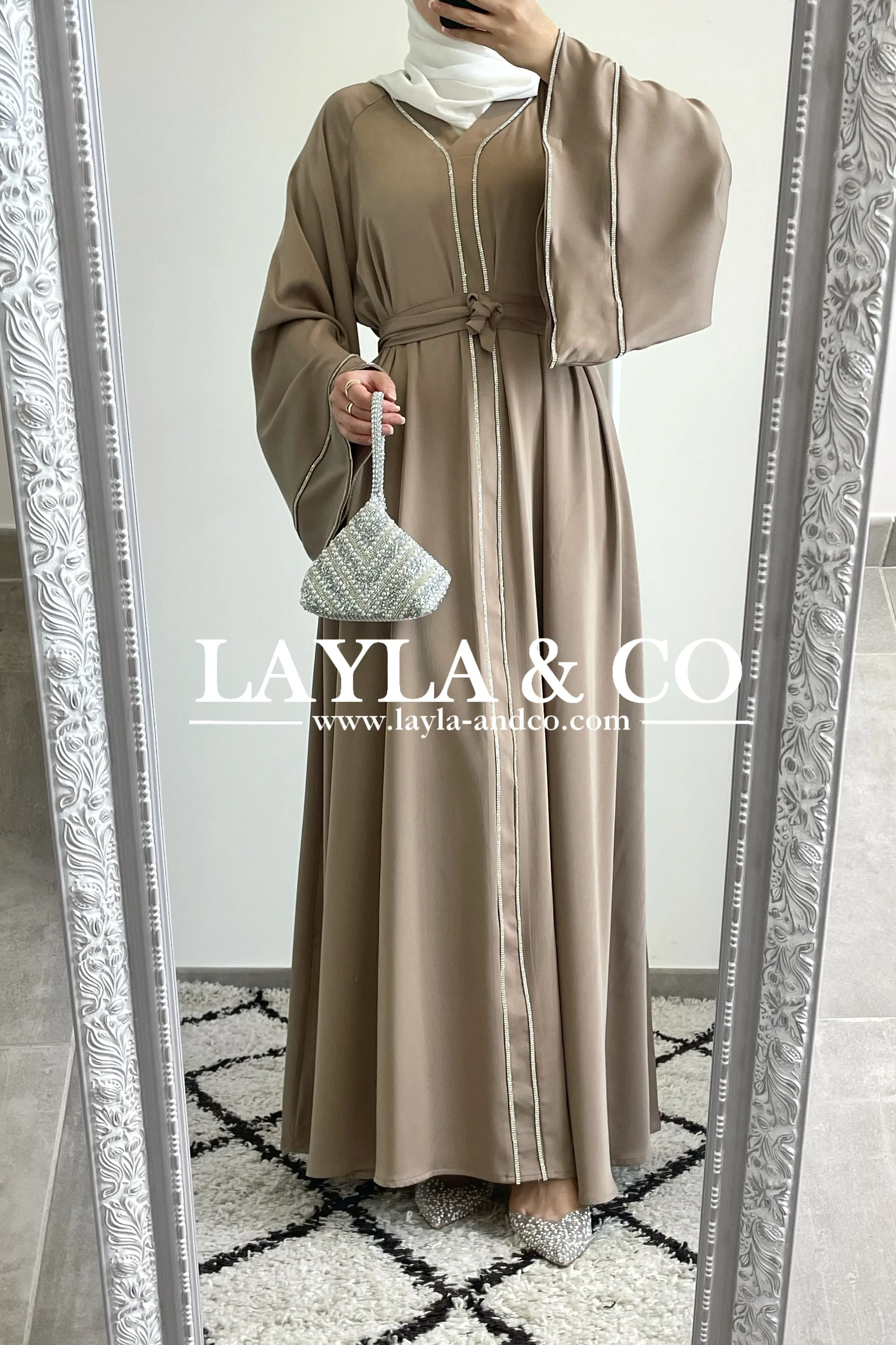 Abaya satinée Shiny ( couleurs)